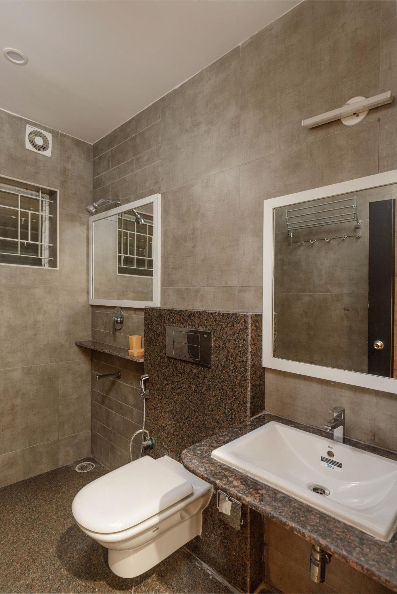 Classic Heights Serviced Apartments, Near Iim Bangalore, Exterior photo